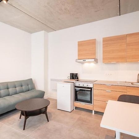 Opera Apartments In The Heart Of アントウェルペン エクステリア 写真