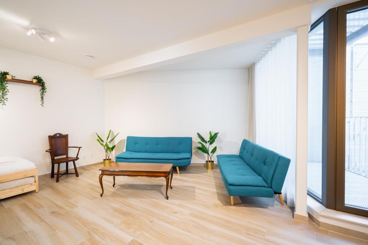 Opera Apartments In The Heart Of アントウェルペン エクステリア 写真