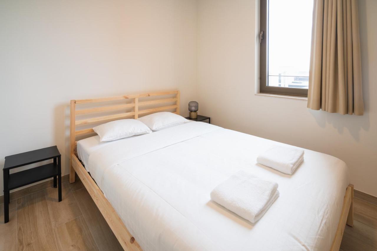 Opera Apartments In The Heart Of アントウェルペン エクステリア 写真