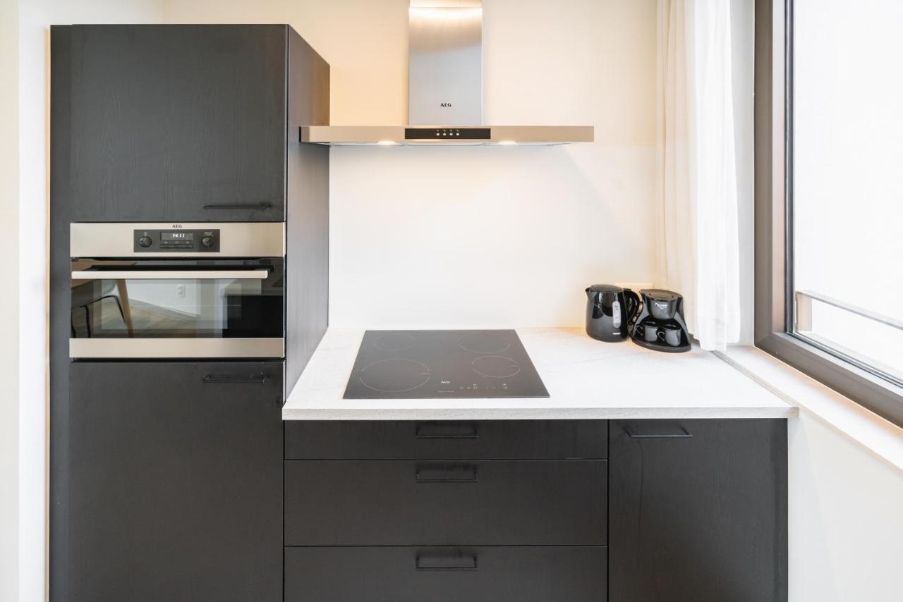 Opera Apartments In The Heart Of アントウェルペン エクステリア 写真