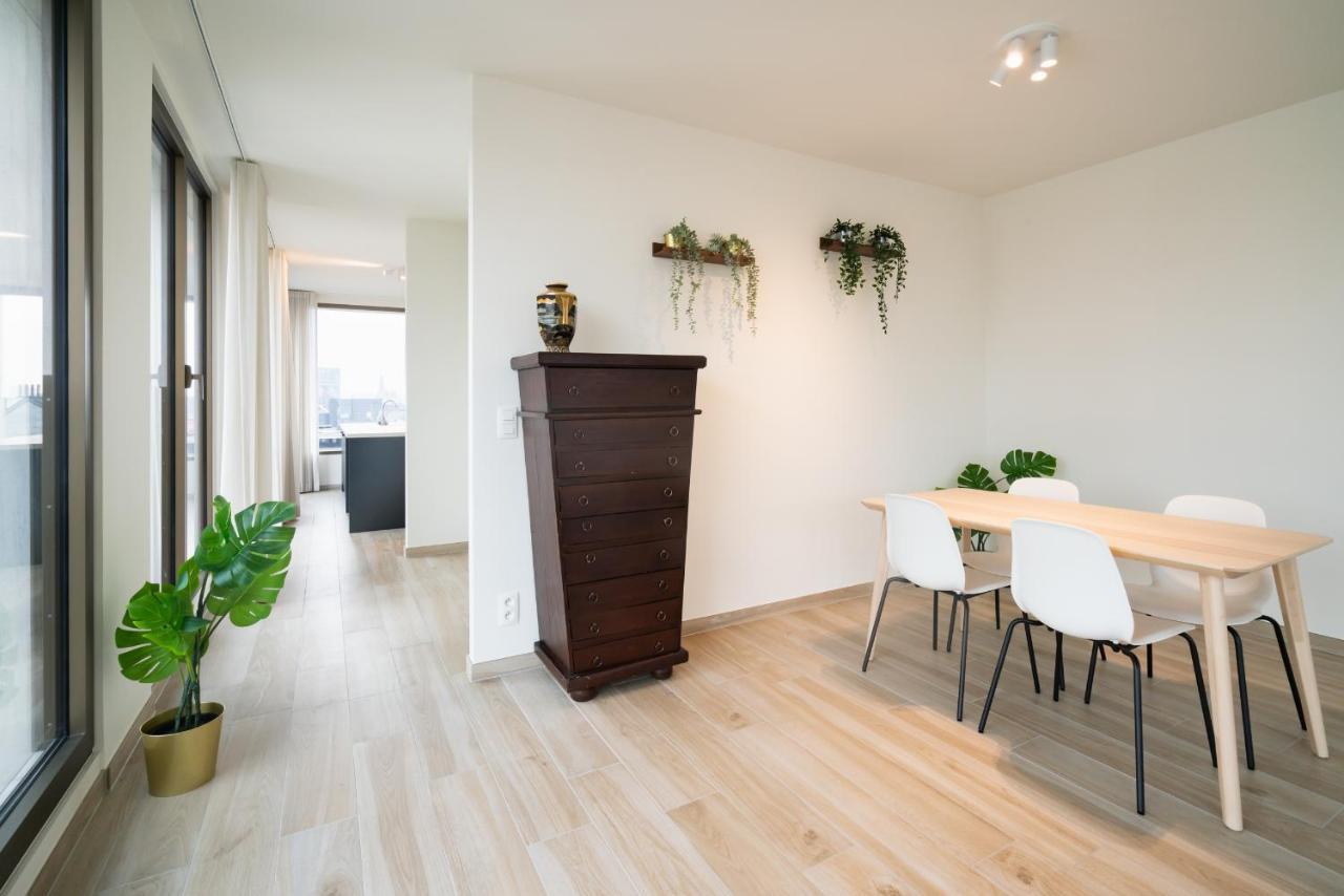Opera Apartments In The Heart Of アントウェルペン エクステリア 写真