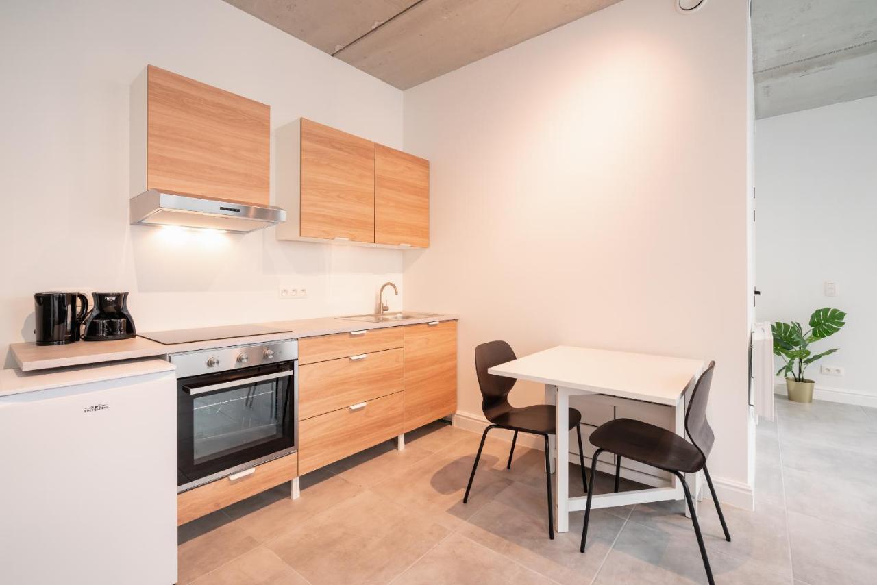 Opera Apartments In The Heart Of アントウェルペン エクステリア 写真